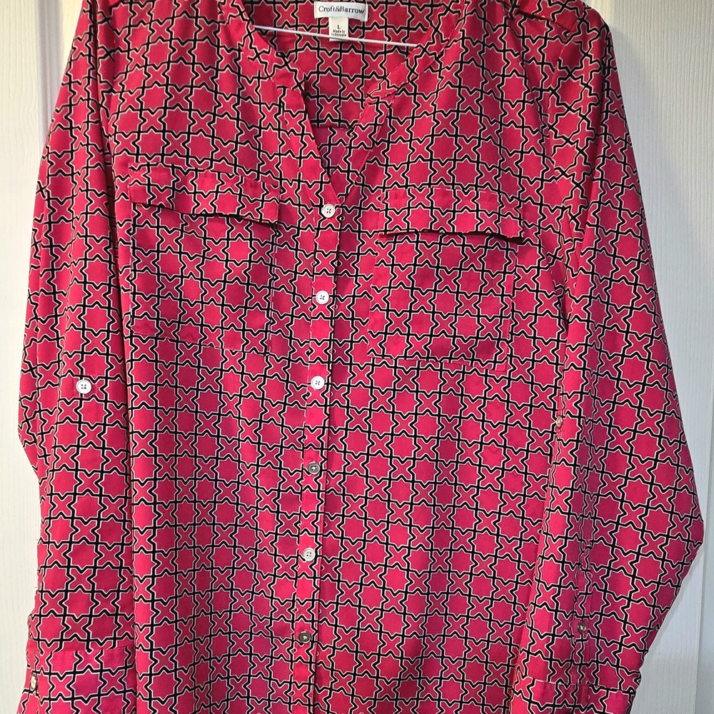 Croft & Barrow Pink Geometric Button-Up Blouse